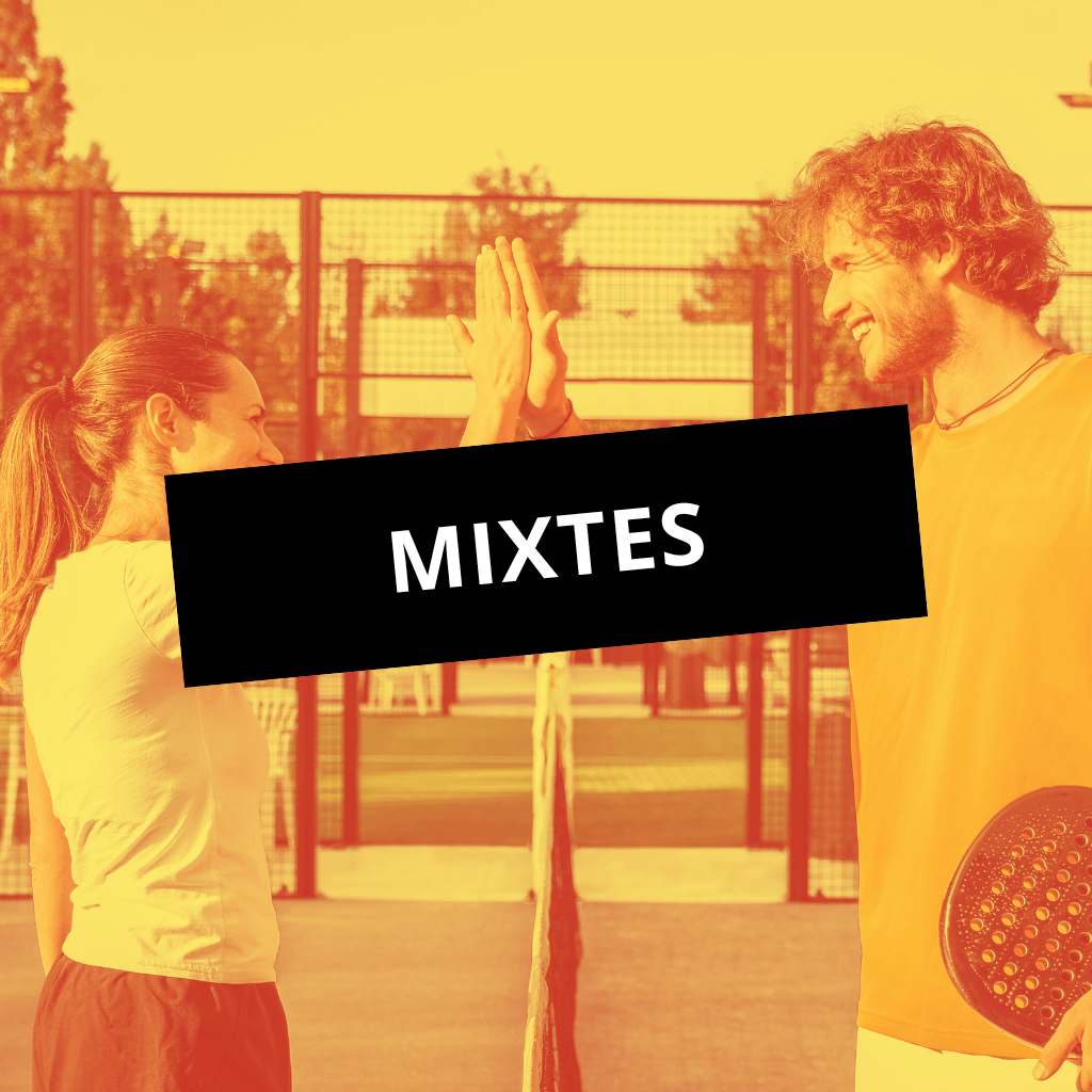 Un match de padel mixte avec joueurs et joueuses réunis sur le court à Reims